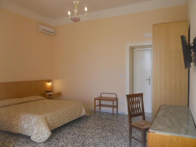 Albergo Santa Teresa ตอร์เรเดลเกรโค ภายนอก รูปภาพ